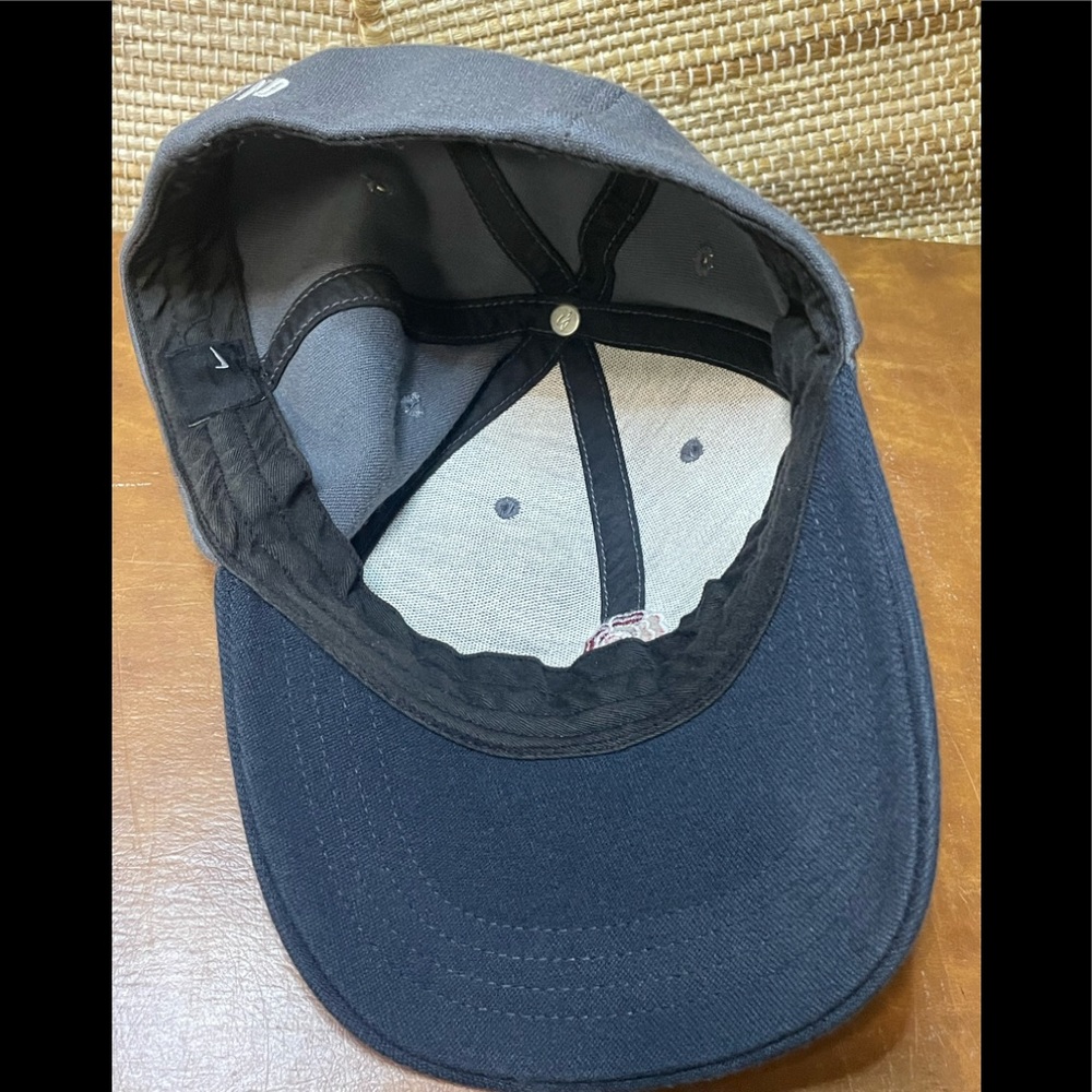NIKE O2 Vintage Rugby Cap - Picture 6 of 9